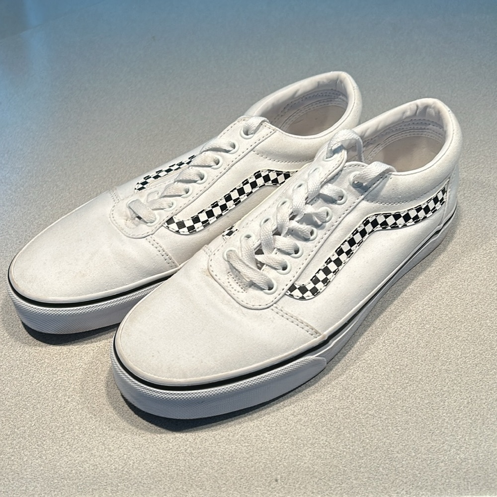 Vans Race Checkerboard Stripe White Lace Deck Shoes - Picture 5 of 8